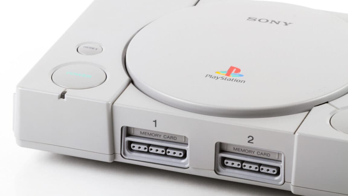 Engineer creates first custom motherboard for 1990s PlayStation console - Ars Technica